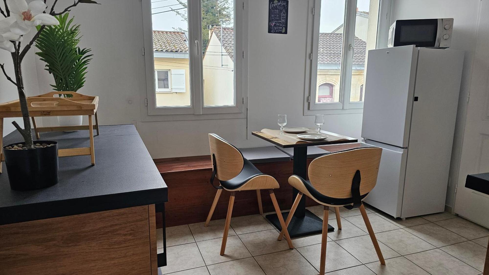 Bed To Rent - Maison Calme Avec Jacuzzi Sous Supplement 波尔多 外观 照片
