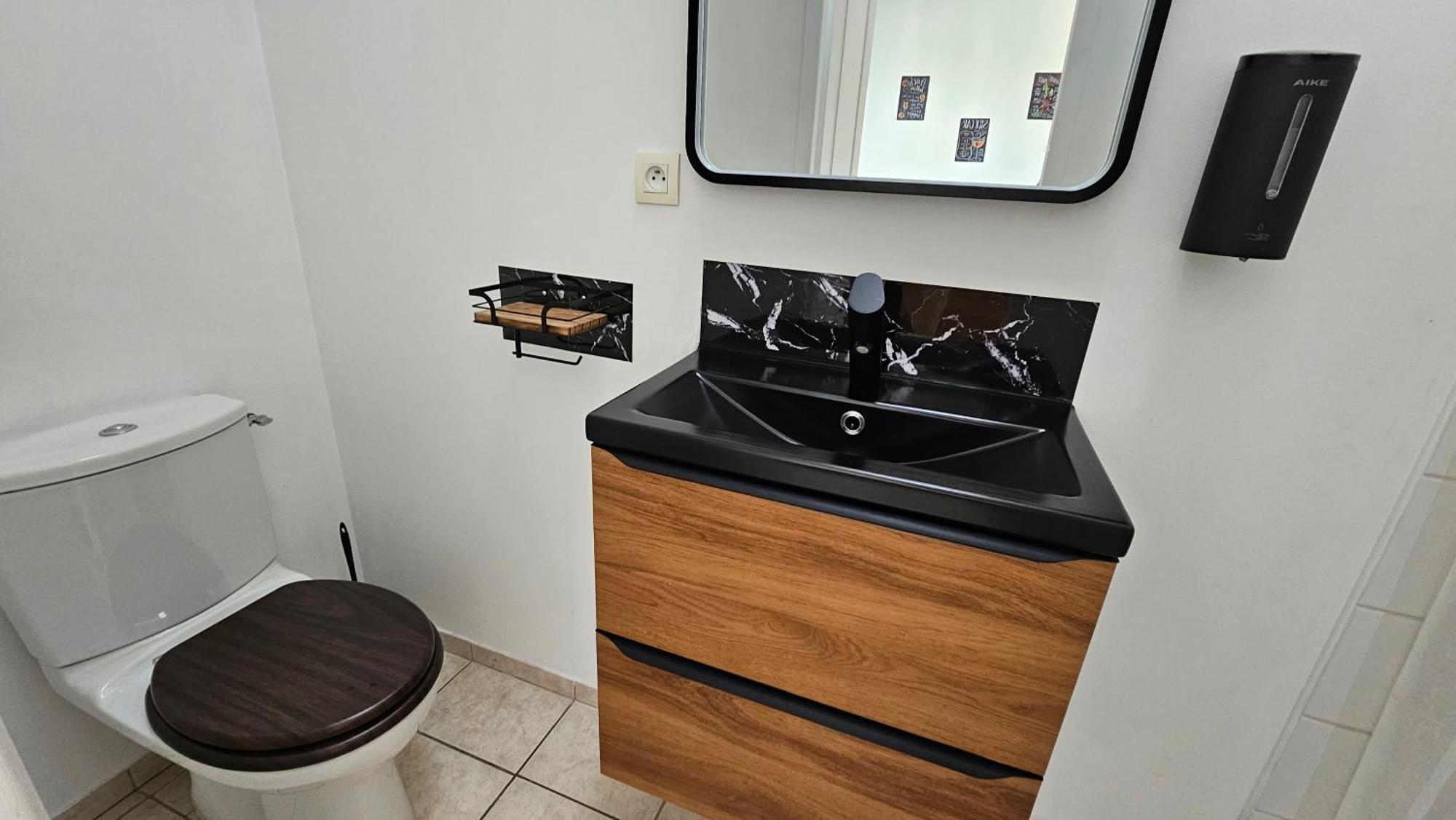 Bed To Rent - Maison Calme Avec Jacuzzi Sous Supplement 波尔多 外观 照片