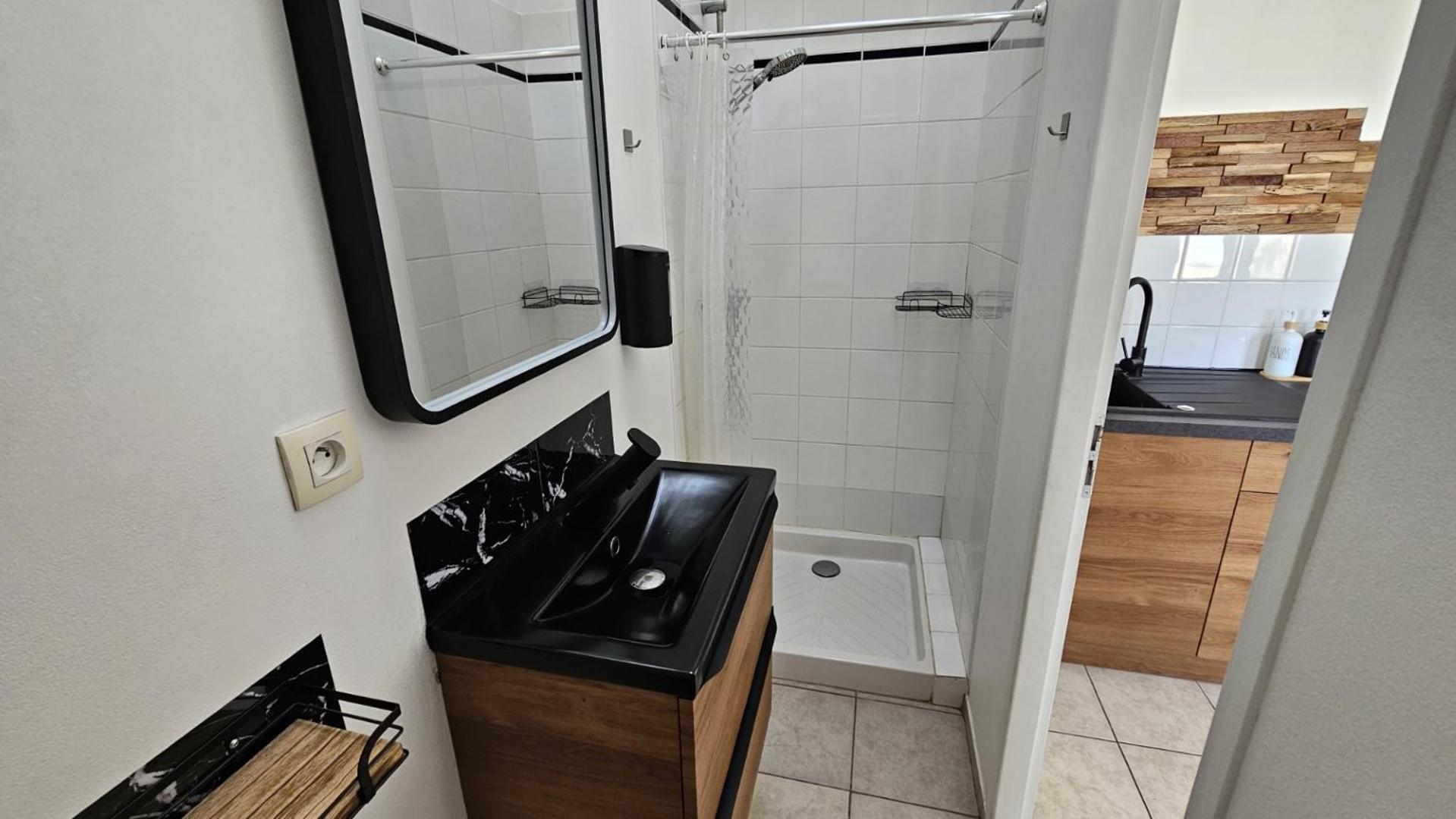 Bed To Rent - Maison Calme Avec Jacuzzi Sous Supplement 波尔多 外观 照片