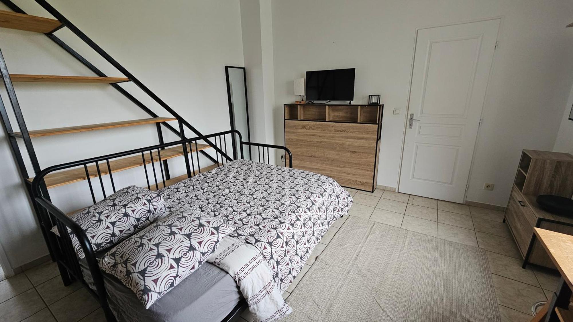 Bed To Rent - Maison Calme Avec Jacuzzi Sous Supplement 波尔多 外观 照片