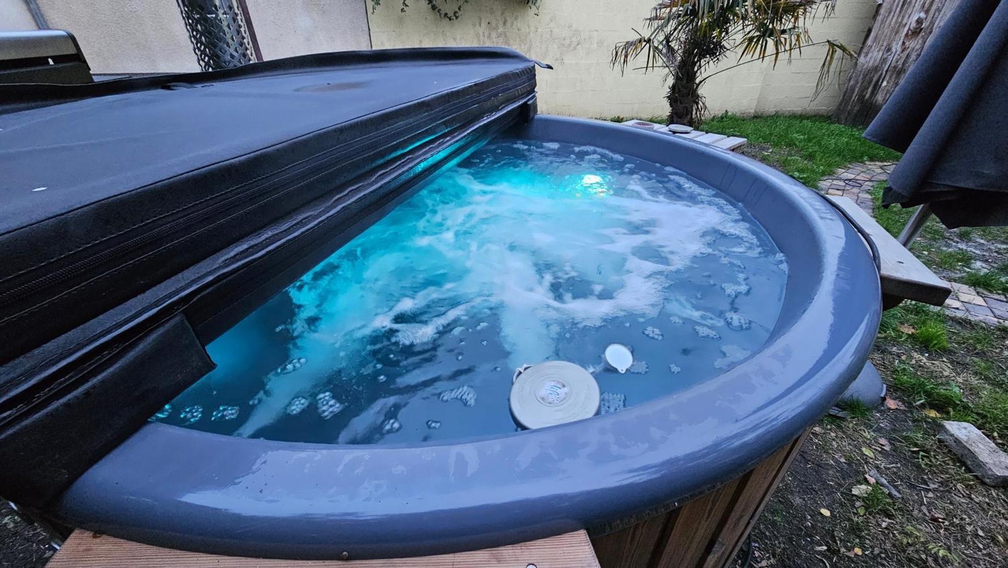 Bed To Rent - Maison Calme Avec Jacuzzi Sous Supplement 波尔多 外观 照片