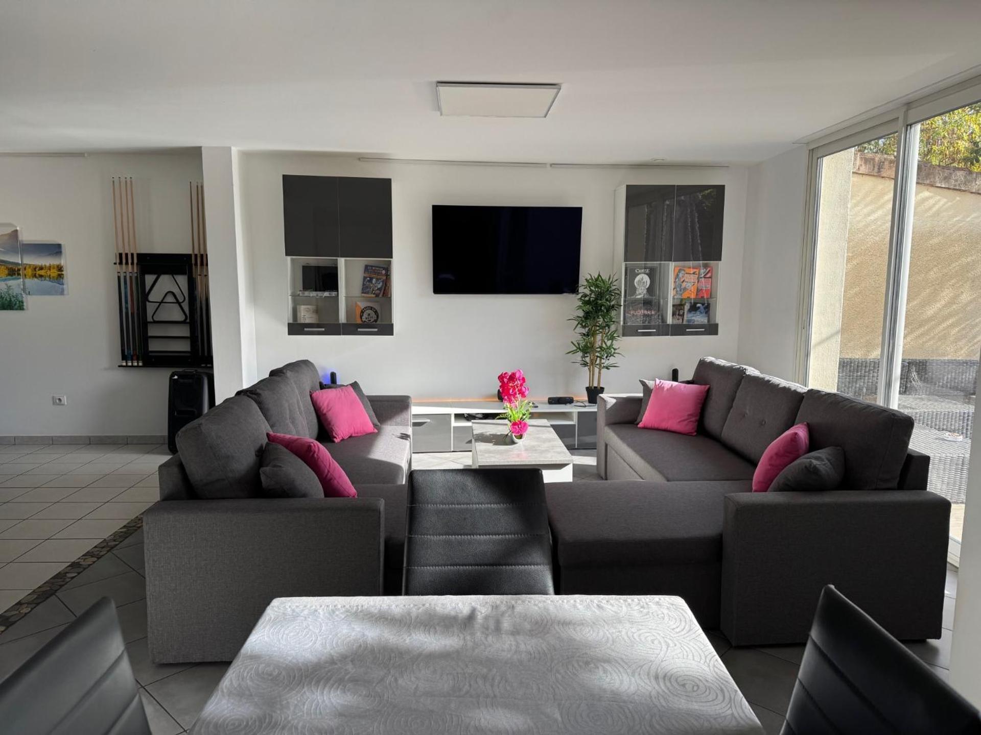 Bed To Rent - Maison Calme Avec Jacuzzi Sous Supplement 波尔多 外观 照片